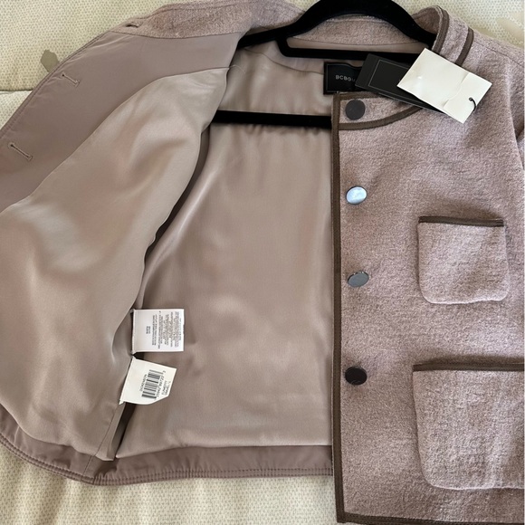 BCBG NWT Cropped Fully Lined Suit Jacket Wool/Viscose Blend 3/4 Sleeve - Picture 5 of 7